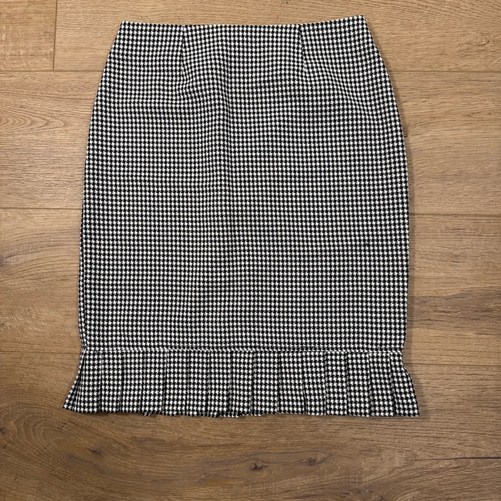 Vintage Sweet Suit Black White Houndstooth Skirt Suit Set Size 8 - Picture 11 of 14